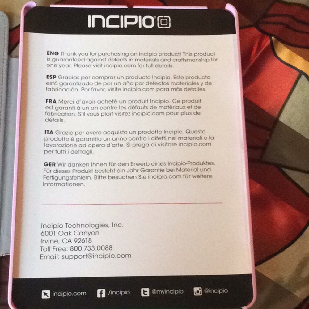 Incipio iPad Case - Picture 2 of 4